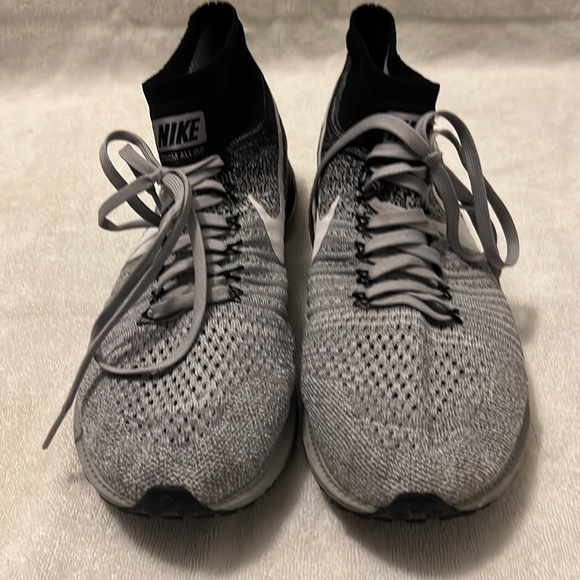 Nike Zoom All Out Flyknit 'Wolf Grey' size 10 - Picture 3 of 6